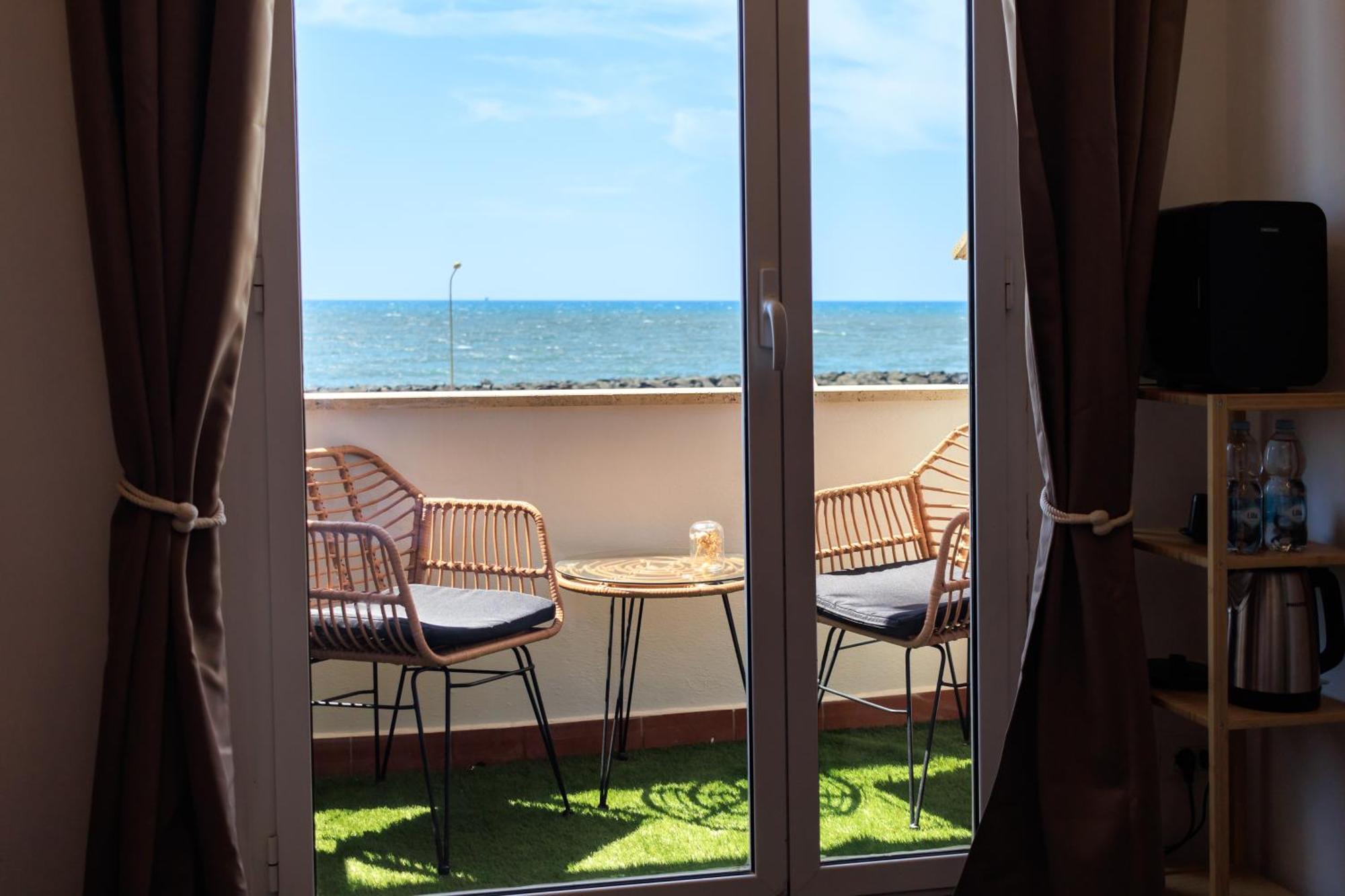 Coho Apartment Vista Mare Fiumicino Exterior photo